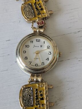 Teacher Apple School Bus Watch Jennie B Gold Tone Novelty Bracelet Watch